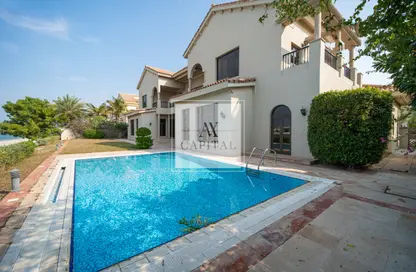 Villa - 6 Bedrooms - 7 Bathrooms for sale in Signature Villas Frond C - Signature Villas - Palm Jumeirah - Dubai