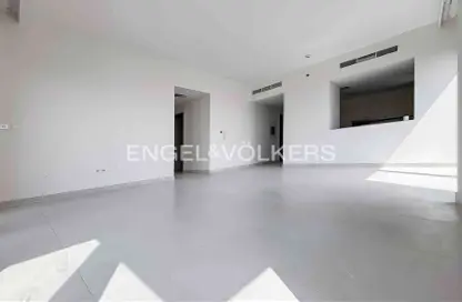 Apartment - 3 Bedrooms - 4 Bathrooms for sale in Creekside 18 B - Creekside 18 - Dubai Creek Harbour (The Lagoons) - Dubai