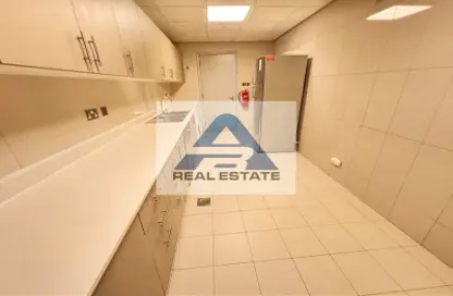 Apartment - 3 Bedrooms - 4 Bathrooms for rent in Beach Rotana - Tourist Club Area - Abu Dhabi