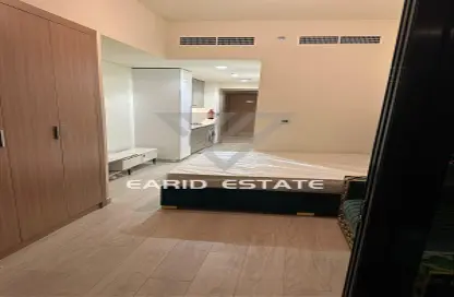 Apartment - 1 Bathroom for rent in Azizi Riviera 33 - Meydan One - Meydan - Dubai