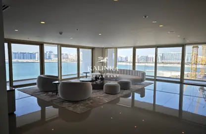 Apartment - 2 Bedrooms - 3 Bathrooms for sale in Grand Bleu Tower 1 - EMAAR Beachfront - Dubai Harbour - Dubai