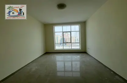 Apartment - 2 Bedrooms - 2 Bathrooms for rent in Al Khan Lagoon - Al Khan - Sharjah