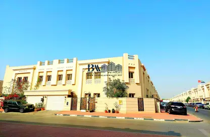 Villa - 3 Bedrooms - 4 Bathrooms for rent in Abu Hail Road - Abu Hail - Deira - Dubai