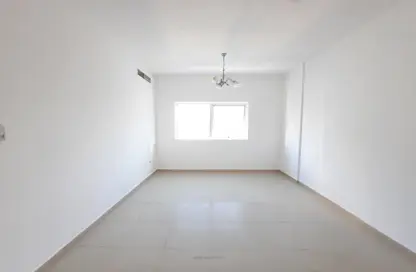 Apartment - 1 Bedroom - 1 Bathroom for rent in Sarab Tower - Al Khan - Sharjah