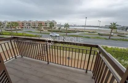 Townhouse - 3 Bedrooms - 4 Bathrooms for sale in La Mer - Culture Village - Dubai