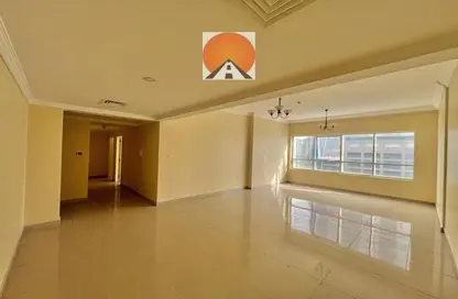 Apartment - 2 Bedrooms - 3 Bathrooms for rent in Al Khan Corniche - Al Khan - Sharjah