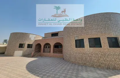 Villa for rent in Al Tala'a - Mughaidir - Sharjah