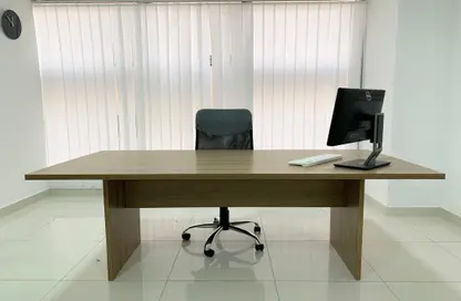 Office Space - Studio - 7 Bathrooms for rent in Khalidiya Towers - Al Khalidiya - Abu Dhabi