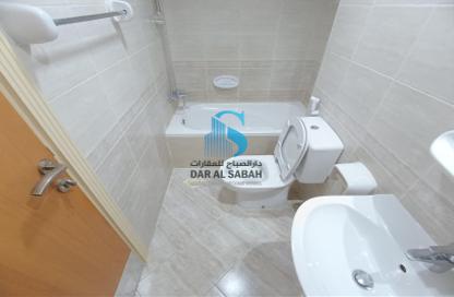 Apartment - 2 Bedrooms - 2 Bathrooms for rent in Al Nahda Complex - Al Nahda - Sharjah