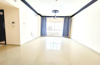 Apartment - 1 Bedroom - 2 Bathrooms for rent in Hend Tower - Al Taawun Street - Al Taawun - Sharjah