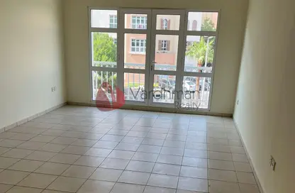 Apartment - 1 Bathroom for rent in Building 38 to Building 107 - Mediterranean Cluster - Discovery Gardens - Dubai