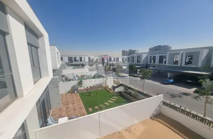 Villa - 4 Bedrooms - 5 Bathrooms for rent in Murooj Al Furjan West Phase 2 - Al Furjan - Dubai