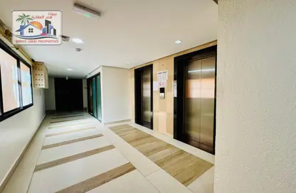 Apartment - 1 Bedroom - 2 Bathrooms for rent in Kaluti Building - Al Majaz 2 - Al Majaz - Sharjah