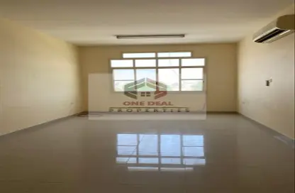 Apartment - 2 Bedrooms - 2 Bathrooms for rent in Al Niyadat - Al Ain