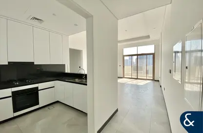 Apartment - 2 Bedrooms - 2 Bathrooms for sale in Curve by Sentro - Arjan - Dubai