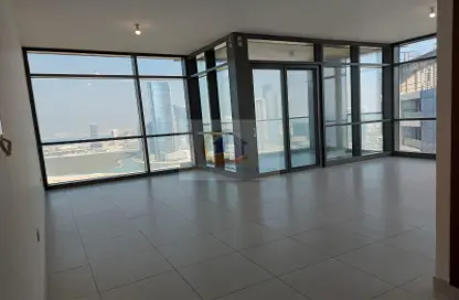 Apartment - 4 Bedrooms - 5 Bathrooms for rent in Canal Residence - Al Reem Island - Abu Dhabi