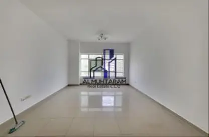 Apartment - 1 Bedroom - 2 Bathrooms for rent in Bu Tina - Al Sharq - Sharjah