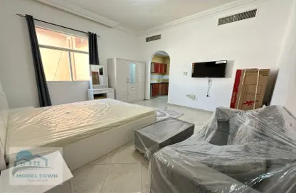 Apartment - 1 Bathroom for rent in Khalifa City A Villas - Khalifa City A - Khalifa City - Abu Dhabi