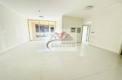 Apartment - 2 Bedrooms - 3 Bathrooms for rent in Muwaileh 29 Building - Muwaileh - Sharjah