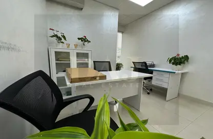 Business Centre - Studio - 1 Bathroom for rent in Al Rostamani Building - Port Saeed - Deira - Dubai