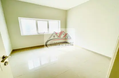 Apartment - 1 Bedroom - 2 Bathrooms for rent in Muwaileh 29 Building - Muwaileh - Sharjah