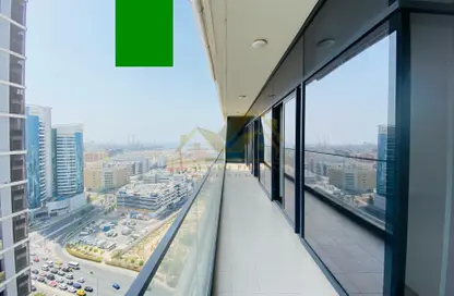 Apartment - 1 Bedroom - 2 Bathrooms for rent in The Waves Residences - Mankhool - Bur Dubai - Dubai