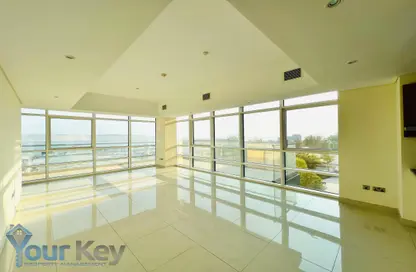 Apartment - 2 Bedrooms - 3 Bathrooms for rent in Al Marasy - Al Bateen - Abu Dhabi