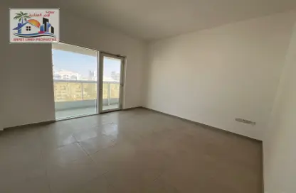 Apartment - 2 Bedrooms - 2 Bathrooms for rent in Al Mahatta - Al Qasimia - Sharjah