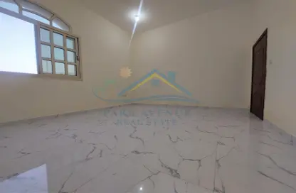 Apartment - 1 Bathroom for rent in Muroor Area - Abu Dhabi