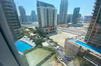 Apartment - 1 Bedroom - 2 Bathrooms for rent in Boulevard Crescent Tower 1 - BLVD Crescent - Downtown Dubai - Dubai