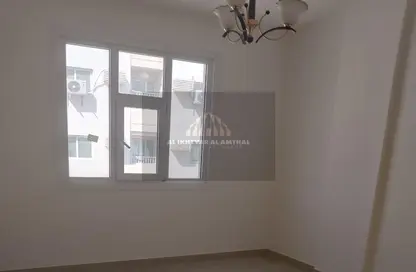 Apartment - 1 Bedroom - 1 Bathroom for rent in Muwailih Building - Muwaileh - Sharjah