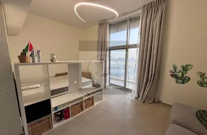 Apartment - 1 Bathroom for rent in Azizi Star - Al Furjan - Dubai