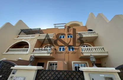 Villa - 4 Bedrooms - 5 Bathrooms for rent in Summer 2 - Seasons Community - Jumeirah Village Circle - Dubai