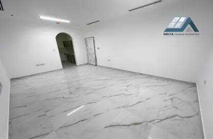 Apartment - Studio - 1 Bathroom for rent in Shakhbout City - Abu Dhabi