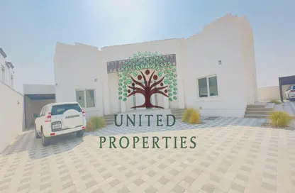 Villa - 4 Bedrooms - 6 Bathrooms for rent in Al Suyoh - Sharjah