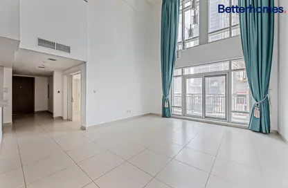 Apartment - 3 Bedrooms - 3 Bathrooms for sale in The Lofts Central - The Lofts - Downtown Dubai - Dubai