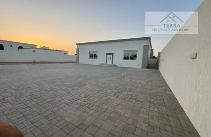 Villa - 3 Bedrooms - 4 Bathrooms for rent in Al Riffa - Ras Al Khaimah