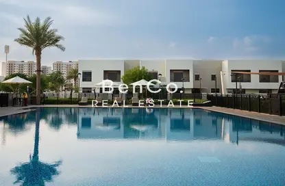 Townhouse - 4 Bedrooms - 4 Bathrooms for sale in Noor Townhouses - Town Square - Dubai