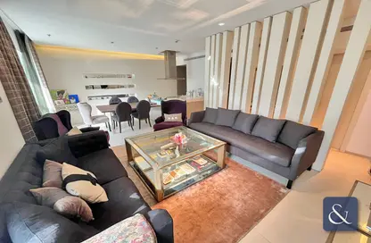 Apartment - 2 Bedrooms - 2 Bathrooms for sale in West Avenue Tower - Dubai Marina - Dubai