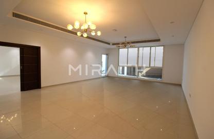 Villa - 6 Bedrooms - 6 Bathrooms for rent in Umm Suqeim 1 Villas - Umm Suqeim 1 - Umm Suqeim - Dubai