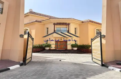 Villa - 7 Bedrooms - 6 Bathrooms for rent in Between Two Bridges - Abu Dhabi