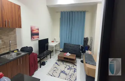 Apartment - 1 Bathroom for rent in Kensington Manor - Jumeirah Village Circle - Dubai