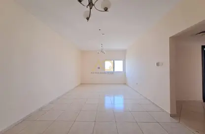 Apartment - 2 Bedrooms - 2 Bathrooms for rent in Al Hafeet Tower 6 - Al Nahda - Sharjah