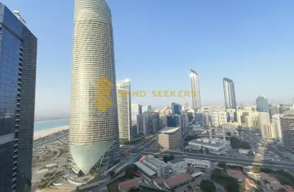 Apartment - 4 Bedrooms - 5 Bathrooms for rent in Baynuna Tower 2 - Corniche Road - Abu Dhabi