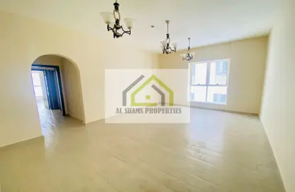 Apartment - 2 Bedrooms - 2 Bathrooms for rent in Hajar Building - Muwaileh Commercial - Sharjah