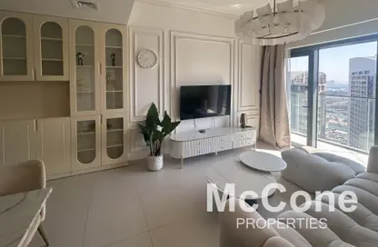 Apartment - 2 Bedrooms - 2 Bathrooms for rent in Burj Royale - Downtown Dubai - Dubai