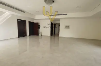 Apartment - 2 Bedrooms - 2 Bathrooms for rent in Sultan Bin Zayed the First Street - Muroor Area - Abu Dhabi