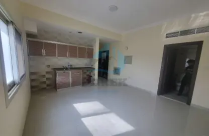 Apartment - 1 Bathroom for rent in Ajman Global City - Al Alia - Ajman