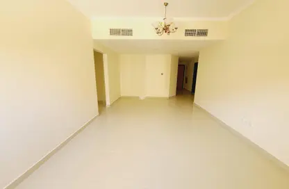 Apartment - 1 Bedroom - 2 Bathrooms for rent in Muwaileh 29 Building - Muwaileh - Sharjah