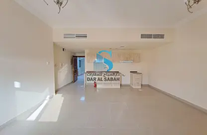 Apartment - Studio - 1 Bathroom for rent in Street 20 - Al Nahda - Sharjah